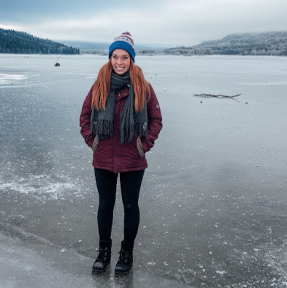 Meet your Posher, Taylor - Picture 1 of 1